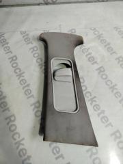 Запчасть обшивка средней стойки левая Volkswagen Passat 2002