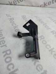 Фото запчасти кронштейн volvo xc90 2007 Б/У запчасть Запчасть кронштейн volvo xc90 2007