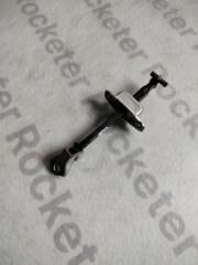 Ограничитель двери передний левый NISSAN Pixo 2010