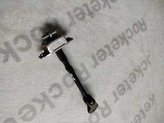 Ограничитель двери задний левый NISSAN Pixo 2010