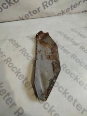 Запчасть защита днища NISSAN wingroad 1999