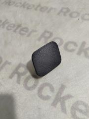 Запчасть заглушка салона правая NISSAN wingroad 1999