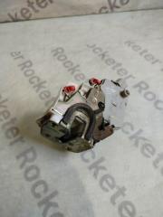 Замок двери задний левый NISSAN primera 1999