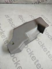 Запчасть накладка консоли правая NISSAN primera 1999