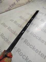 Бархотка стекла внутренняя задняя правая NISSAN primera 1999