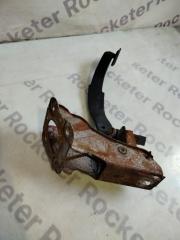 Педаль тормоза NISSAN primera 1999