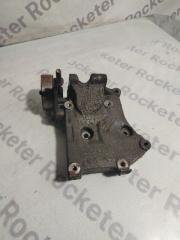 Кронштейн кондиционера NISSAN primera 1999