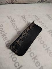 Запчасть брызговик передний правый omoda c5 2023