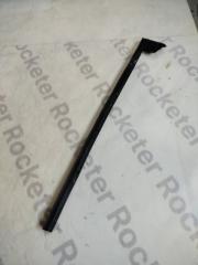 Уплотнитель двери задний правый NISSAN qashqai 2008