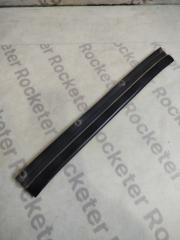 Уплотнитель двери задний левый NISSAN qashqai 2008