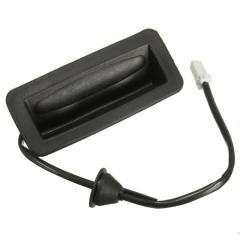 Кнопка замка багажника задняя Ford Focus 2 2005/2006/2007/2008/2009/2010/2011