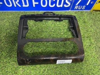 Рамка магнитолы Ford Focus 2 2005/2006/2007/2008 контрактная Рамка магнитолы Ford Focus 2 2005/2006/2007/2008