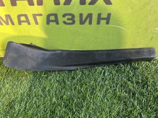 Запчасть уголок жабо левый Honda Stepwgn