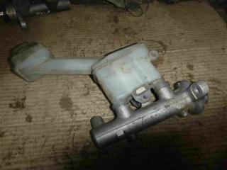 Фото запчасти главный тормозной цилиндр TOYOTA VOXY контрактная запчасть Запчасть главный тормозной цилиндр TOYOTA VOXY