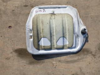 Капот задний левый Toyota Hiace 2001 контрактная Капот задний левый Toyota Hiace 2001