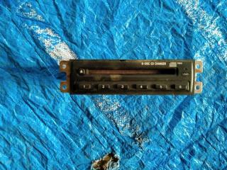 Магнитофон Mitsubishi Pajero 2000.10 месяц