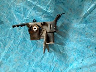 Запчасть подушка двигателя Toyota Aqua