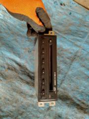 Магнитофон Mitsubishi Pajero 2001.08 месяц