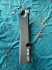 Фото запчасти защита горловины бензобака Toyota IPSUM контрактная запчасть Запчасть защита горловины бензобака Toyota IPSUM