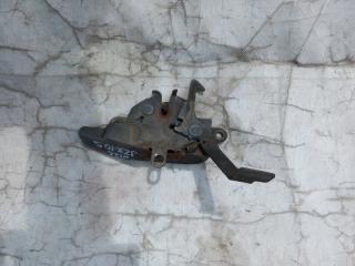 Запчасть замок капота Toyota MARK II 1996