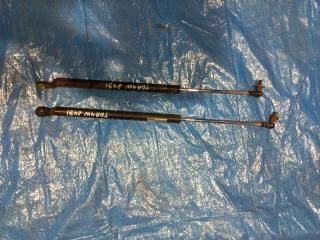 Фото запчасти амортизатор багажника Suzuki escudo контрактная запчасть Запчасть амортизатор багажника Suzuki escudo