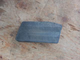 Фото запчасти подставка под ногу Suzuki SX4 2008 контрактная запчасть Запчасть подставка под ногу Suzuki SX4 2008