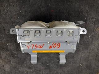 Airbag пассажирский Mitsubishi Pajero 1999 сентябрь Б/У Airbag пассажирский Mitsubishi Pajero 1999 сентябрь