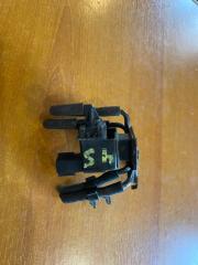 Запчасть вакуумный клапан toyota CORONA