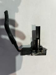 Запчасть датчик расхода воздуха Toyota Wish