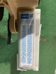 Фото запчасти блок предохранителей TOYOTA ESQUIRE контрактная запчасть Запчасть блок предохранителей TOYOTA ESQUIRE