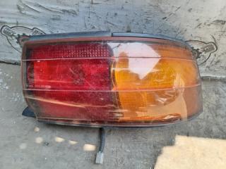 Стоп-сигнал задний правый TOYOTA VISTA