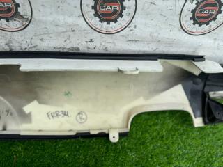 Щечка правая ISUZU forward FRR32 Щечка правая ISUZU forward FRR32