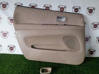 Обшивка дверей передняя левая TOYOTA IPSUM