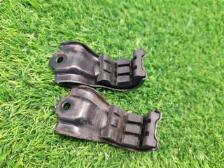 Запчасть крепление радиатора Toyota MARK II