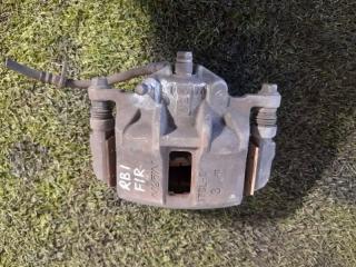 Фото запчасти суппорт передний правый HONDA ODYSSEY контрактная запчасть Запчасть суппорт передний правый HONDA ODYSSEY