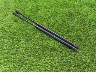 Запчасть амортизатор багажника MERCEDES-BENZ b-class