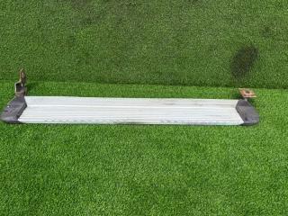 Подножка левая ISUZU BIGHORN контрактная Подножка левая ISUZU BIGHORN