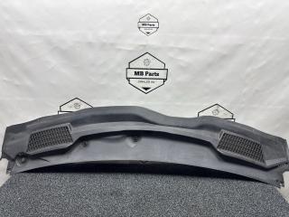 Запчасть жабо дворников Mercedes-Benz Vito W447 2014