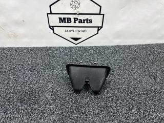Запчасть накладка замка багажника Mercedes-Benz s w222 2017