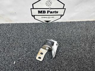 Запчасть кронштейн глушителя Mercedes-Benz E w213 2017