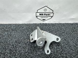 Кронштейн Mercedes-Benz C W205 2020