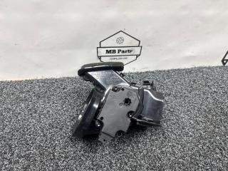 Запчасть дефлектор обдува салона Mercedes-Benz C W205 2020