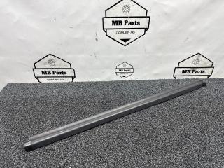 Молдинг двери передней правой Mercedes-Benz Vito W447 2014