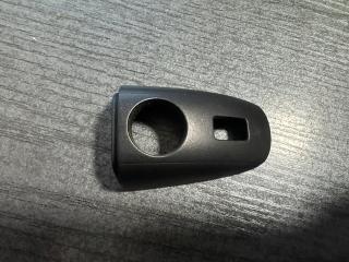 Запчасть колпачок (заглушка) ручки двери Mercedes-Benz Vito W447 2014