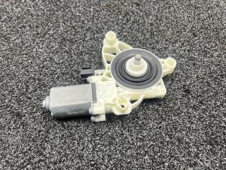 Запчасть моторчик стеклоподъемника передний правый Mercedes-Benz GLS X166 2015