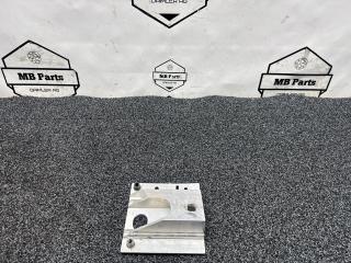 Кронштейн Mercedes-Benz E w214 2024