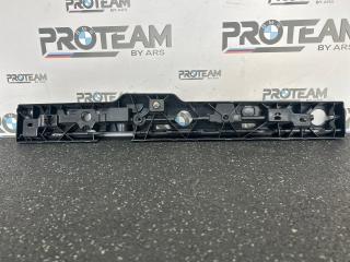 Кронштейн крепления порога 5 2018 G30