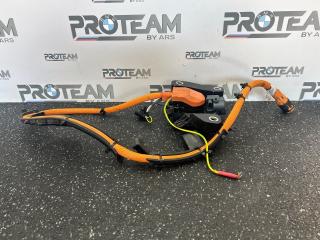 Розетка зарядки автомобиля BMW 3 2019