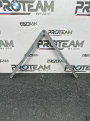 Распорная планка BMW M4 2025