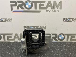 Кронштейн радиатора BMW X7 2022